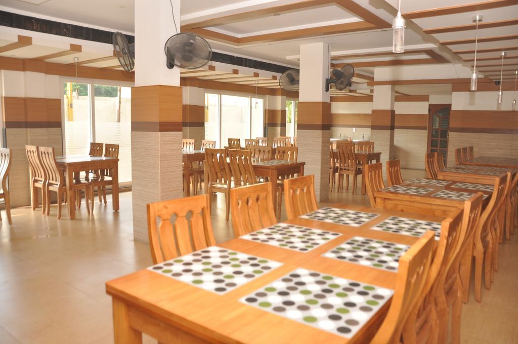Hotel Pams Майладутурай Екстериор снимка