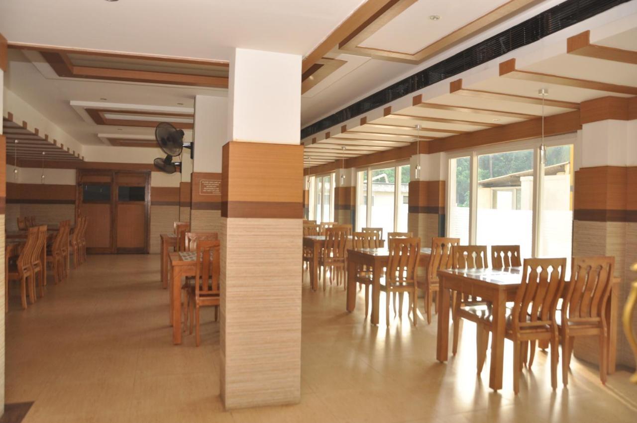 Hotel Pams Майладутурай Екстериор снимка
